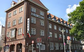 City Hotel